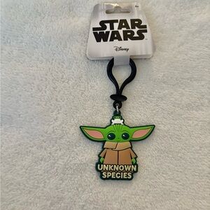 Disney Star Wars Character Keychain Baby Yoda Unknown Species